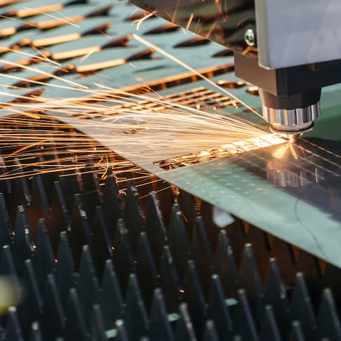 What is the best laser for cutting metal?